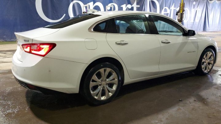 Chevrolet Malibu PREMIER 2018