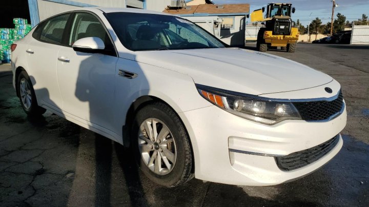 KIA Optima LX 2016