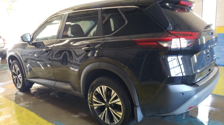 Nissan ROGUE SV 2022