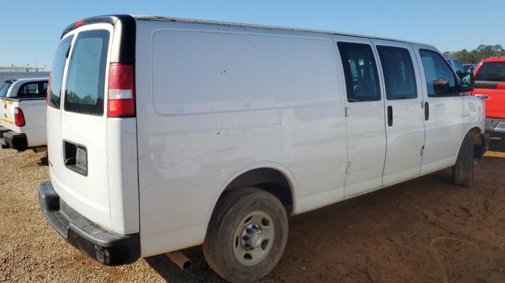 Chevrolet Express  2017