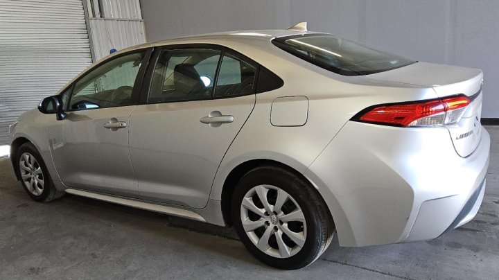 Toyota Corolla LE 2022