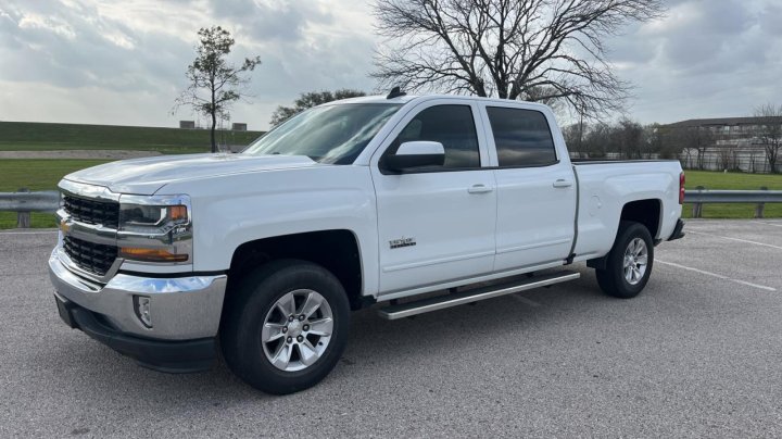 Chevrolet Silverado C1500 LT 2018