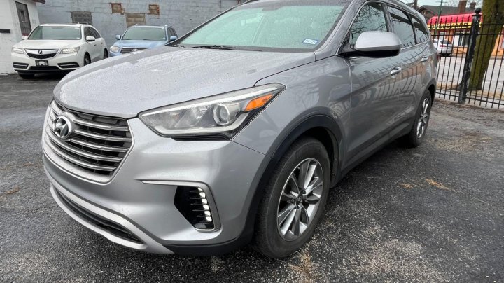 Hyundai Santa Fe SE 2018