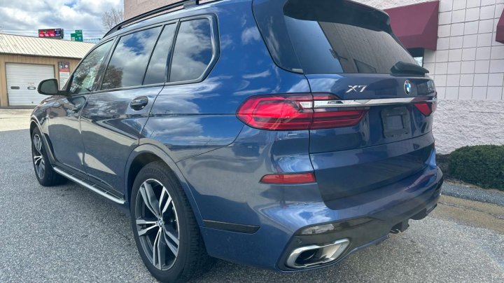 BMW X7 XDRIVE40I 2021