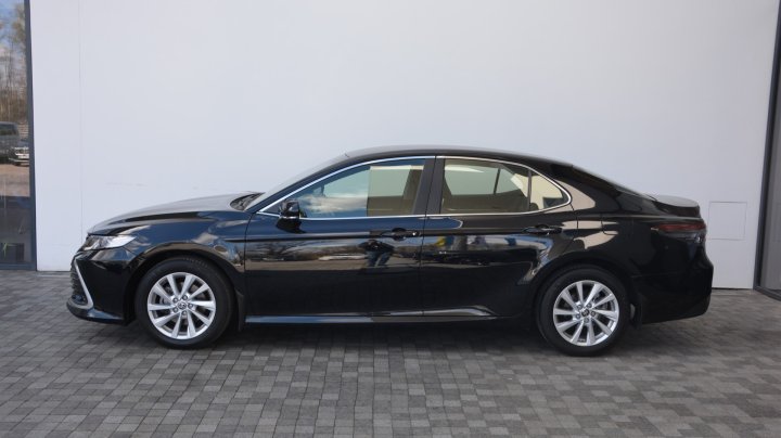 TOYOTA Camry 2.5 Elegance 2022