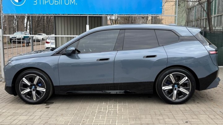 BMW iX xDrive40 2023