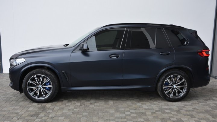 BMW X5 M50i 2021