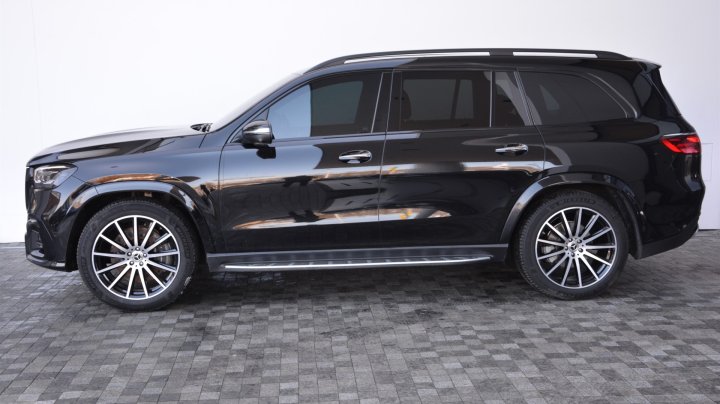 MERCEDES-BENZ GLS 450 2023