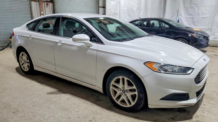 Ford FUSION  2015