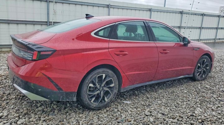 Hyundai SONATA  2024