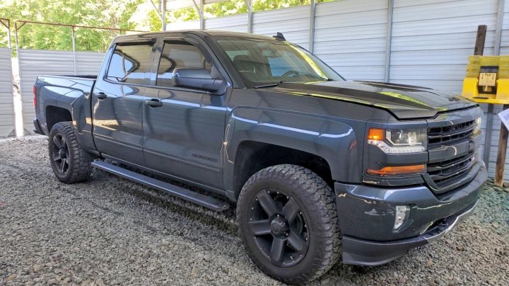 Chevrolet Silverado  2018