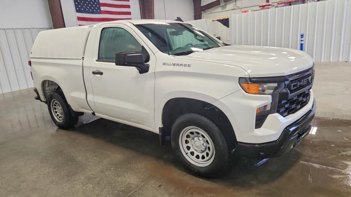 Chevrolet Silverado  2023
