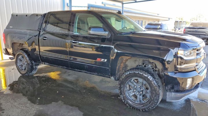 Chevrolet Silverado  2018