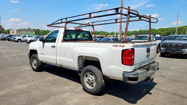 Chevrolet Silverado  2017
