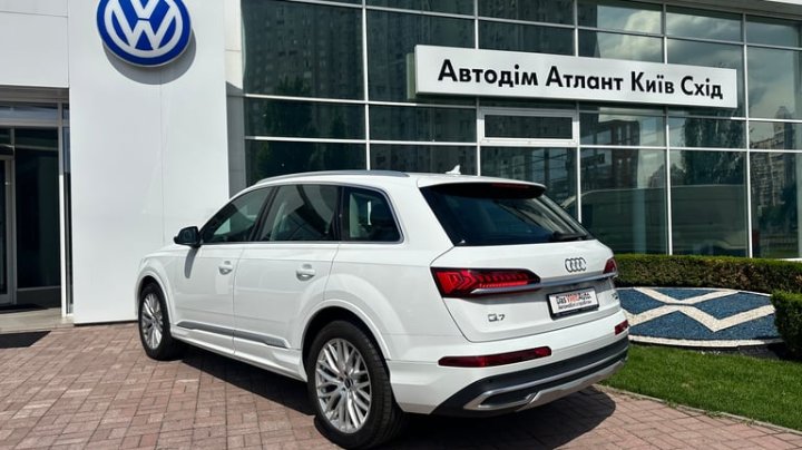Audi Q7 50 TDI quattro 2023