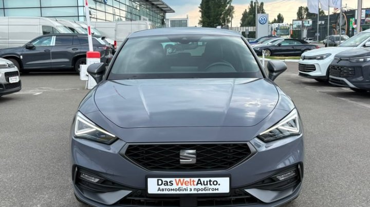 SEAT Leon FR 1.4TSI 110kW AG 2025