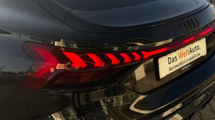 Audi e-tron GT 93.4kWh quattro 2022