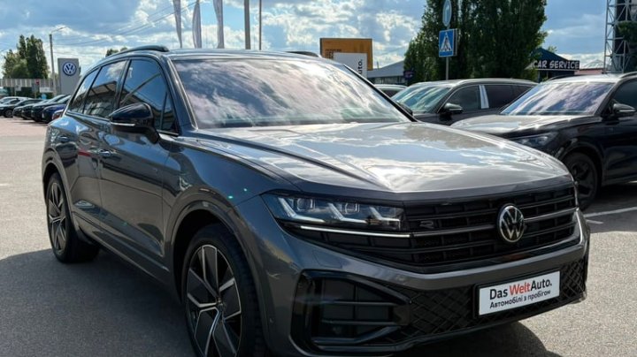 Volkswagen 2024 VW Touareg R-Line Platinum 3.0 V6 TDI 2024