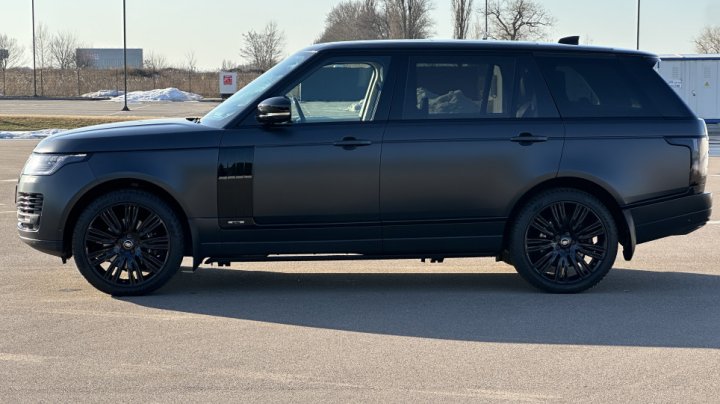 LAND ROVER RANGE ROVER AUTOBIOGRAPHY LONG 2000