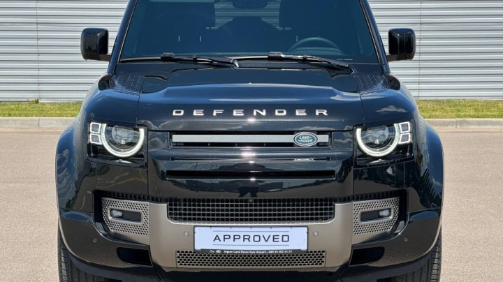 LAND ROVER DEFENDER 90 X - DYNAMIC SE 2000