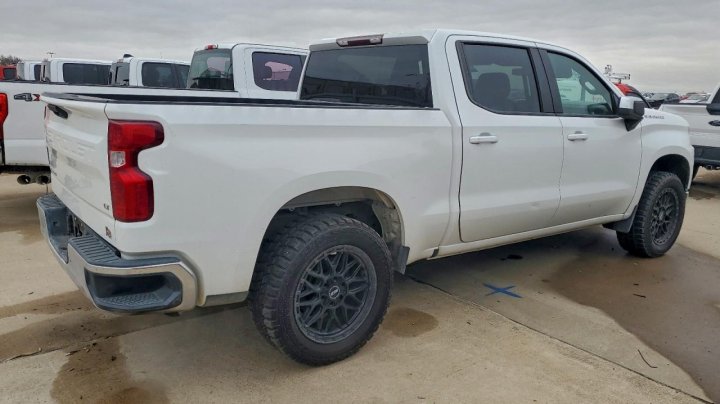 Chevrolet Silverado  2020
