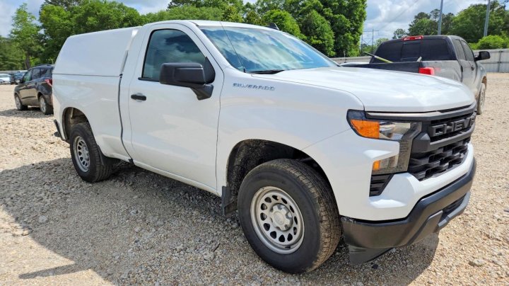 Chevrolet Silverado  2023