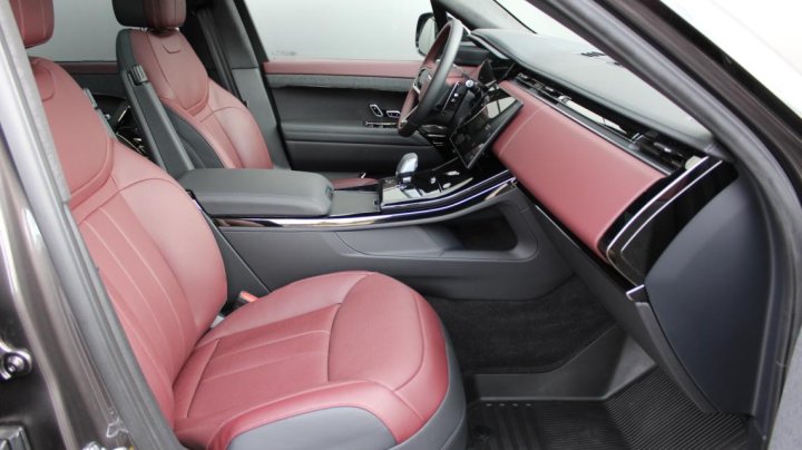 Land Rover Range Rover Sport 2025