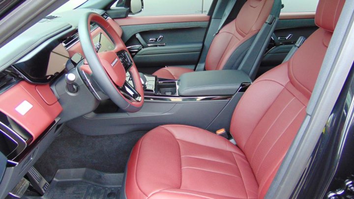 Land Rover Range Rover Sport 2025