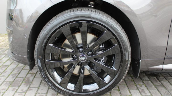 Land Rover Range Rover Sport 2025