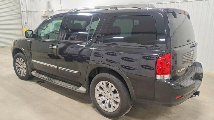 Nissan ARMADA  2015