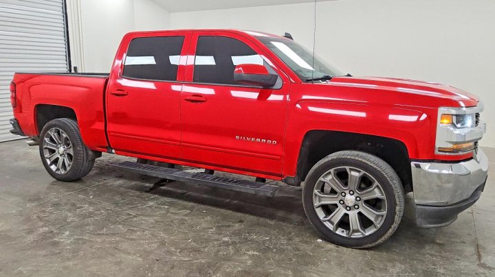 Chevrolet Silverado  2018