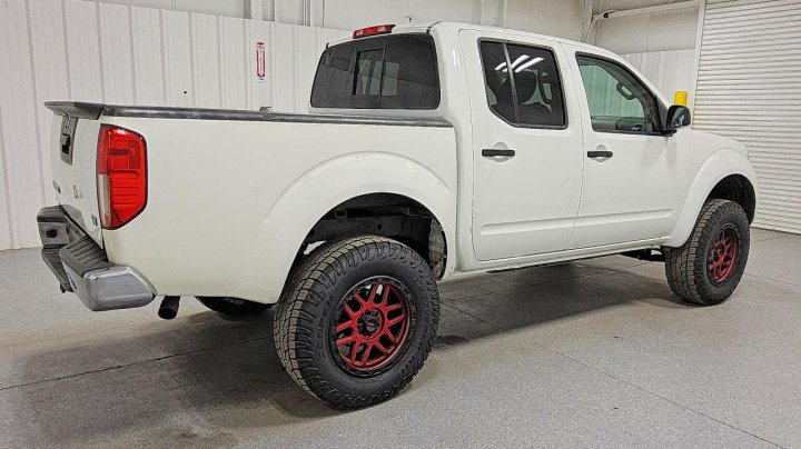 Nissan Frontier  2019