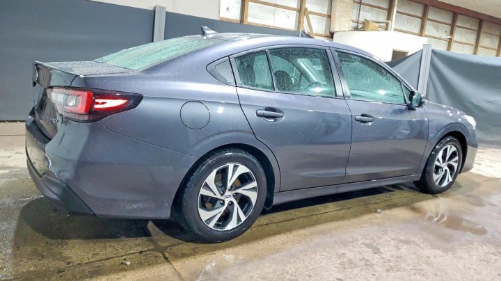 Subaru Legacy  2023