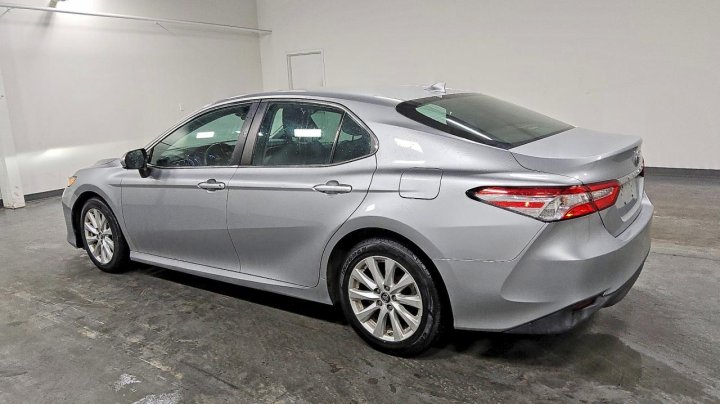 Toyota Camry  2019