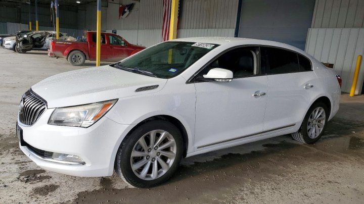 Buick Lacrosse  2016