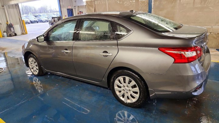 Nissan Sentra  2017