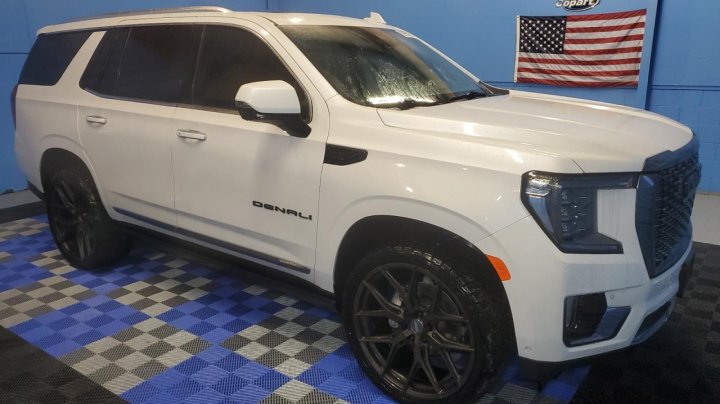 GMC YUKON  2023