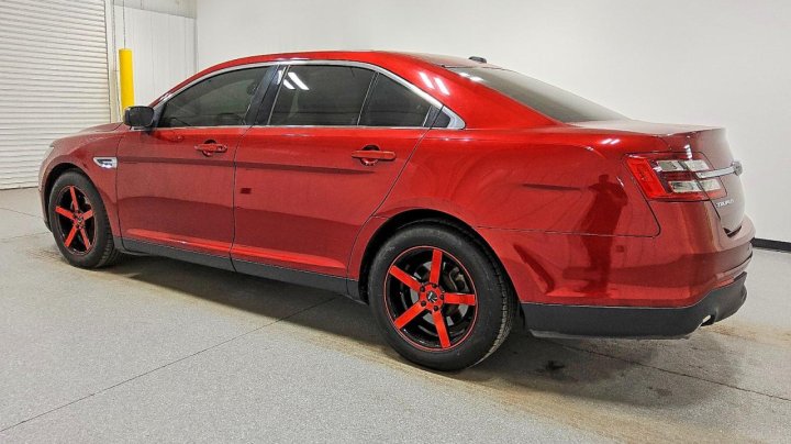 Ford TAURUS  2017