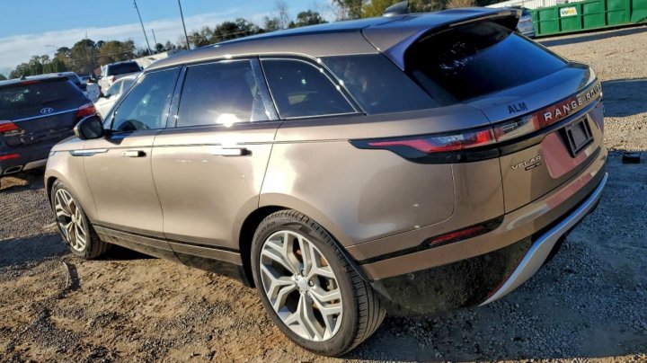 Land Rover Range Rover Velar  2018