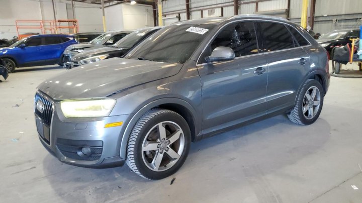Audi Q3  2015