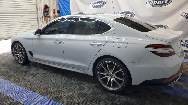 Genesis G70  2022