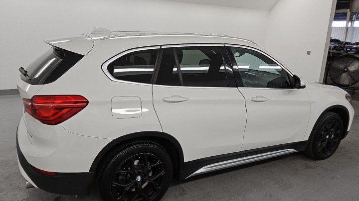 BMW X1  2020