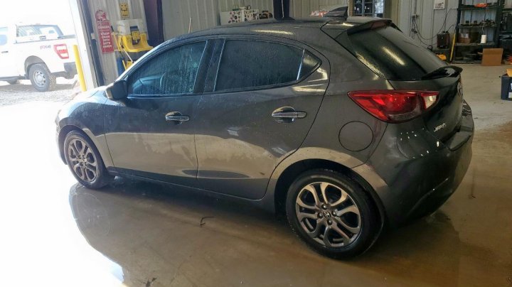 Toyota YARIS  2020