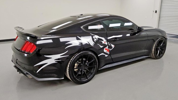 Ford MUSTANG  2016