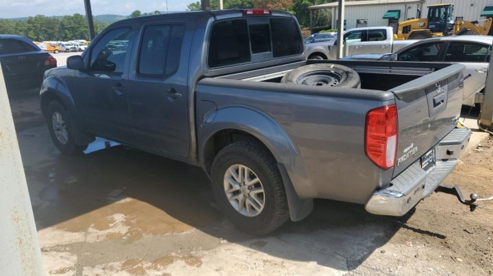 Nissan Frontier  2019
