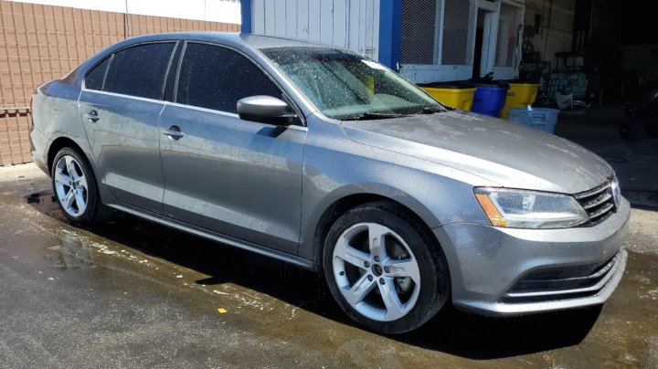 Volkswagen JETTA S 2017