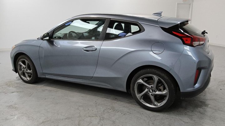 Hyundai VELOSTER BASE 2019