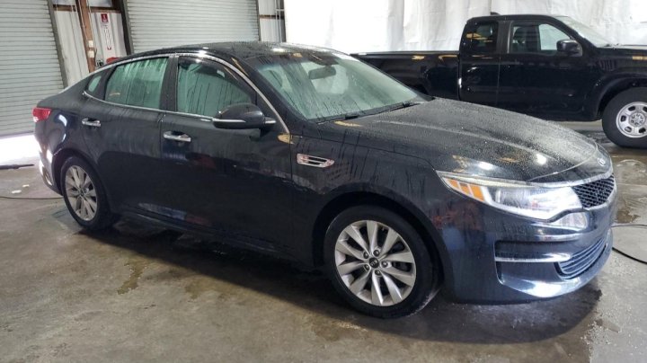 KIA Optima  2018