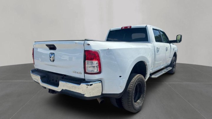 RAM 3500 BIG HORN 2021