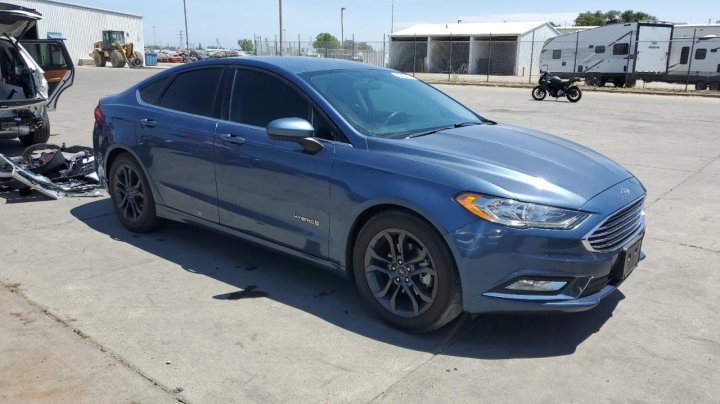 Ford FUSION SE HYBRID 2018